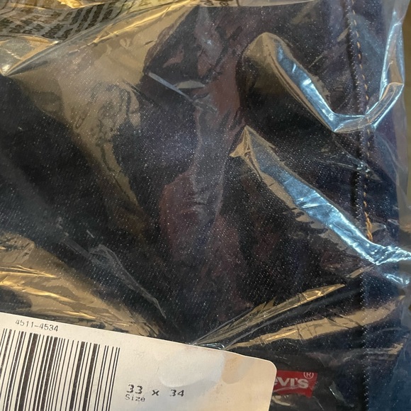 Levi's® Mens 511™ Slim Fit Jeans – Stretch - Picture 2 of 2